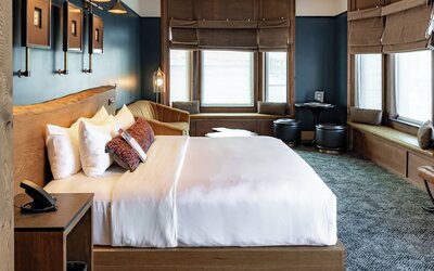 Hotel Renegade