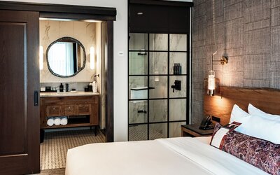 Hotel Renegade