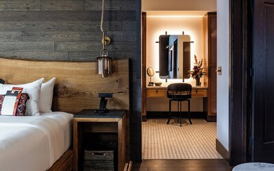 Hotel Renegade