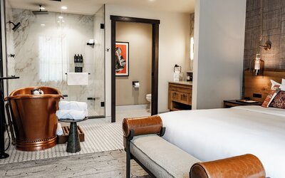 Hotel Renegade