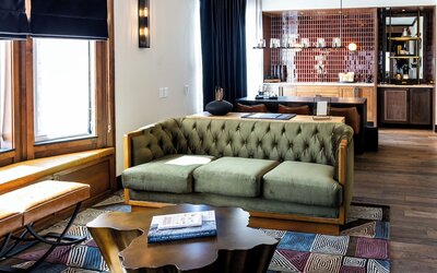 Hotel Renegade