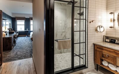 Hotel Renegade