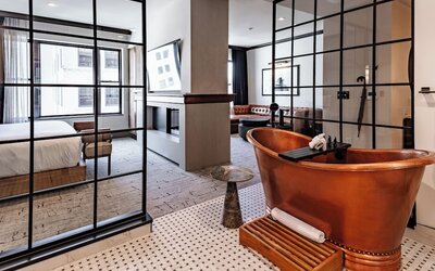 Hotel Renegade