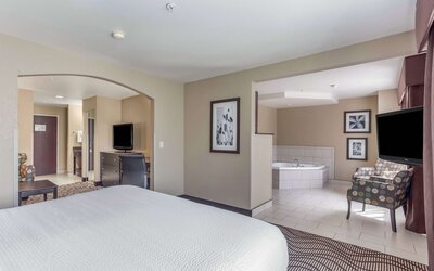 La Quinta Inn & Suites by Wyndham Meridian / Boise West
