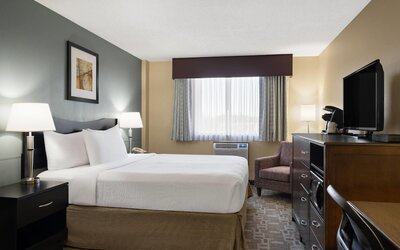Ramada by Wyndham Saskatoon