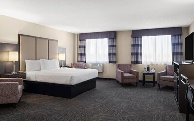 Ramada by Wyndham Saskatoon