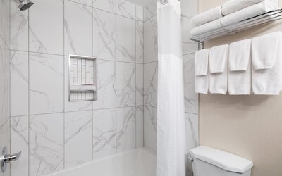 Ramada by Wyndham Saskatoon