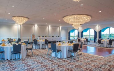 Sheraton Cavalier Saskatoon Hotel