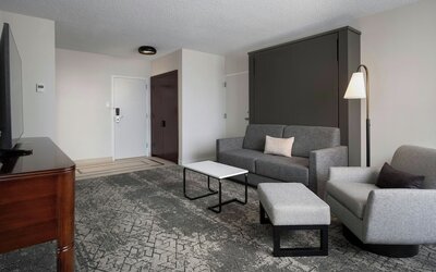 Sheraton Cavalier Saskatoon Hotel