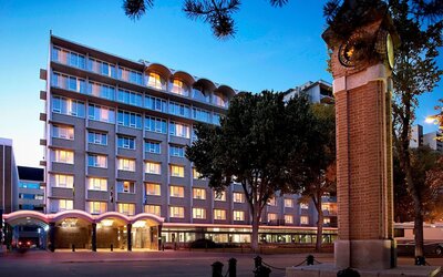 Sheraton Cavalier Saskatoon Hotel