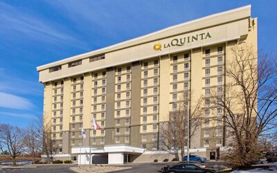 La Quinta Inn & Suites by Wyndham Springfield MA