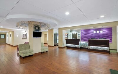 La Quinta Inn & Suites by Wyndham Springfield MA