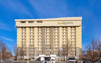 La Quinta Inn & Suites by Wyndham Springfield MA