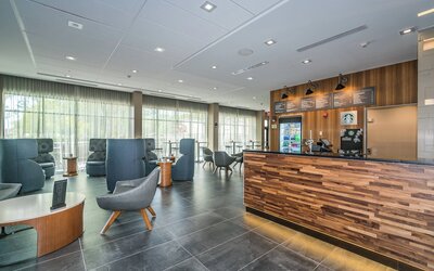 Courtyard by Marriott West Springfield