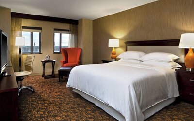 Sheraton Springfield Monarch Place Hotel
