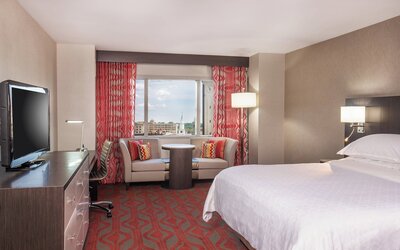 Sheraton Springfield Monarch Place Hotel
