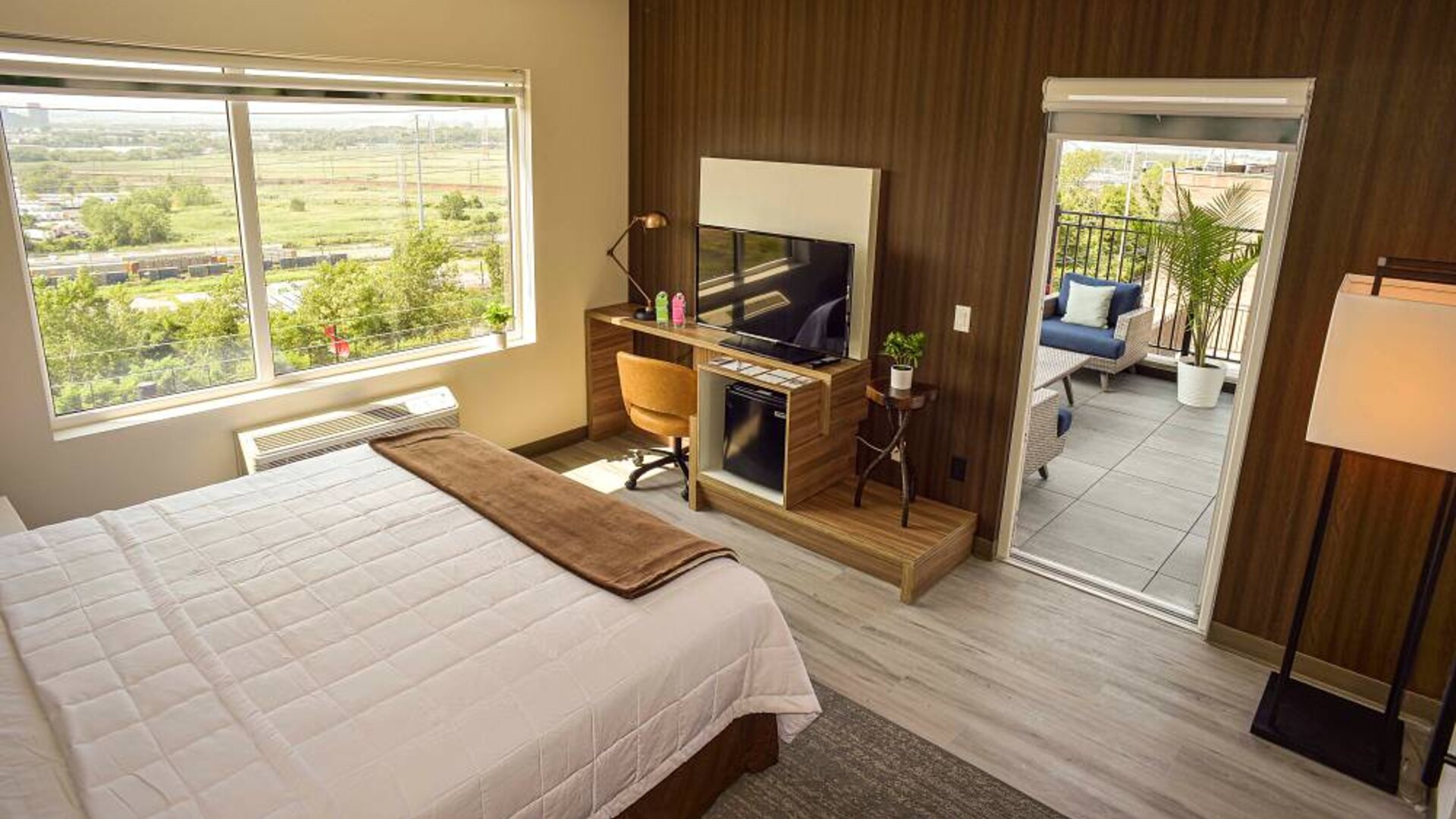 Day use room with balcony at Wyndham Garden North Bergen Near Secaucus.
