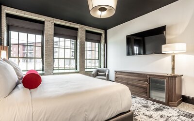 Bottleworks Hotel