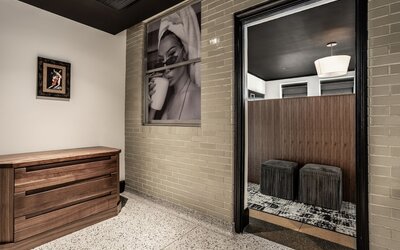 Bottleworks Hotel