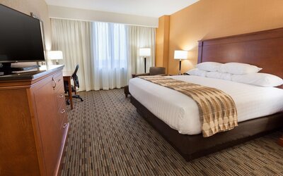 Drury Plaza Hotel Indianapolis Carmel
