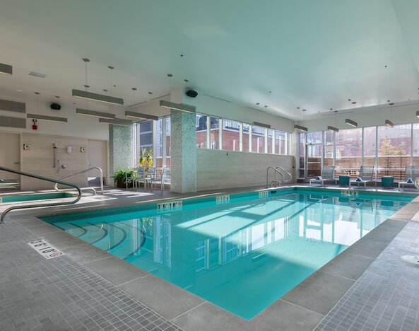Homewood Suites by Hilton Calgary Downtown