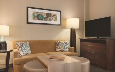 Homewood Suites by Hilton Calgary Downtown