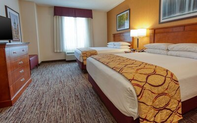 Drury Inn & Suites Indianapolis Northeast