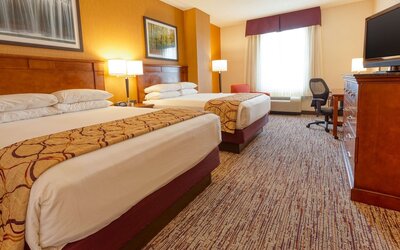 Drury Inn & Suites Indianapolis Northeast