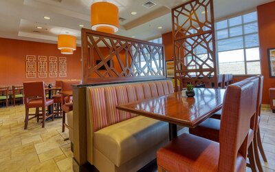 Drury Inn & Suites Indianapolis Northeast