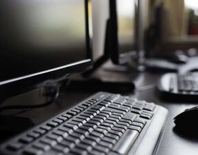 Beusiness center available at Embassy Suites By Hilton Arcadia Pasadena Area.