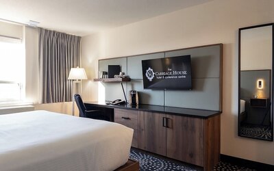 Carriage House Hotel & Conference Centre