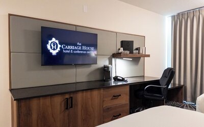 Carriage House Hotel & Conference Centre
