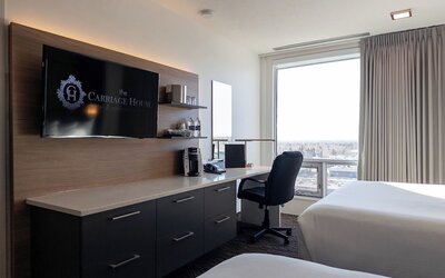 Carriage House Hotel & Conference Centre