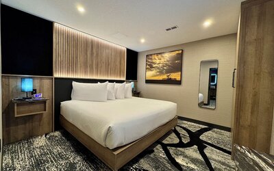 Carriage House Hotel & Conference Centre