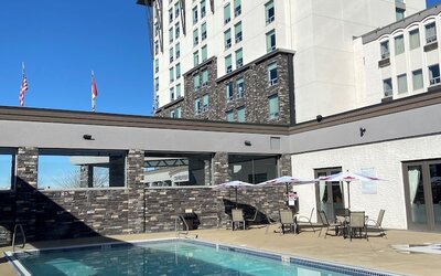Carriage House Hotel & Conference Centre