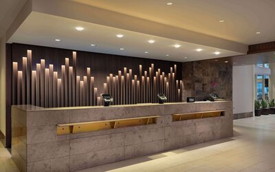 Hilton Indianapolis Hotel & Suites