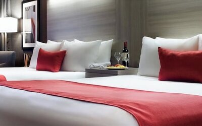 Best Western Plus Village Park Inn