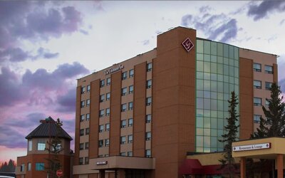 The Glenmore Inn & Convention Centre
