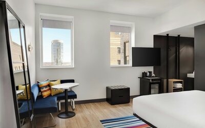 Aloft by Marriott Indianapolis Downtown