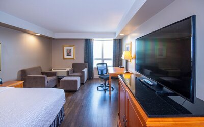 Grand Hotel & Conference Centre Calgary Airport, an Ascend Collection Hotel