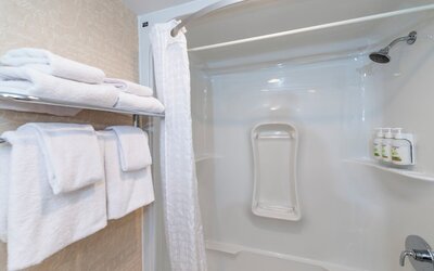 Grand Hotel & Conference Centre Calgary Airport, an Ascend Collection Hotel
