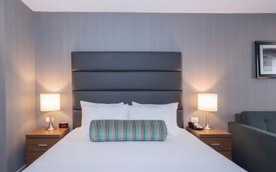Sandman Signature Calgary Downtown Hotel