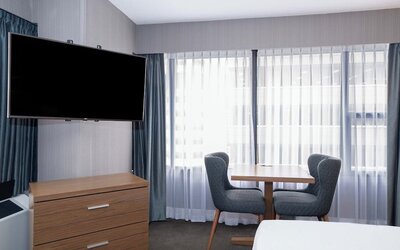 Sandman Signature Calgary Downtown Hotel
