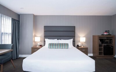 Sandman Signature Calgary Downtown Hotel