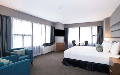 Sandman Signature Calgary Downtown Hotel