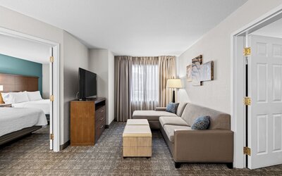Staybridge Suites Calgary Airport by IHG