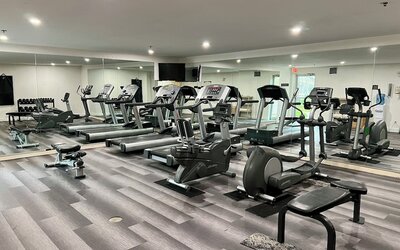 Staybridge Suites Calgary Airport by IHG