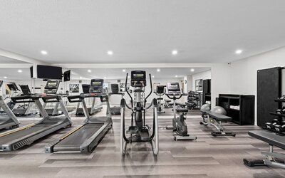 Staybridge Suites Calgary Airport by IHG