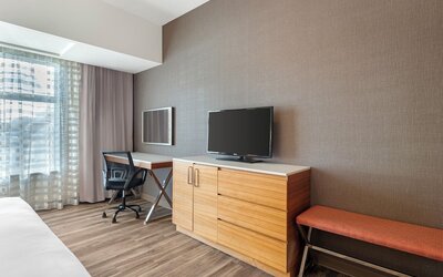 Radisson Hotel & Conference Centre Calgary Airport