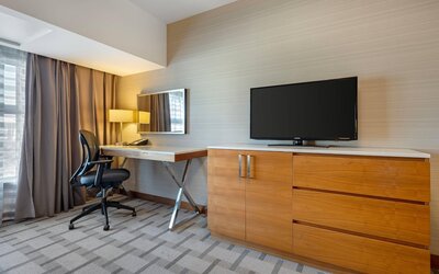 Radisson Hotel & Conference Centre Calgary Airport